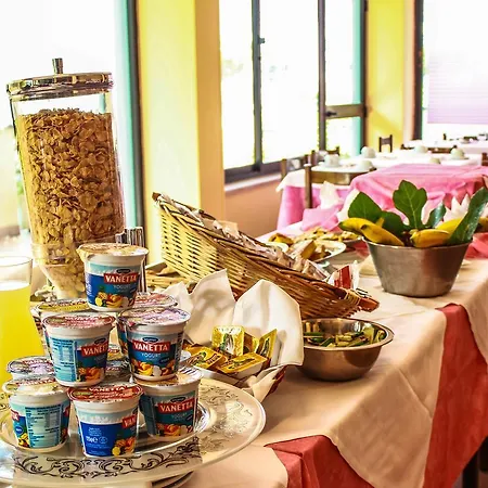 Hotel Holiday San Benedetto del Tronto