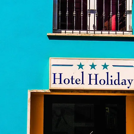 Hotel Holiday 3*